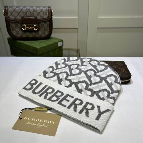 Burberry Beanies-057