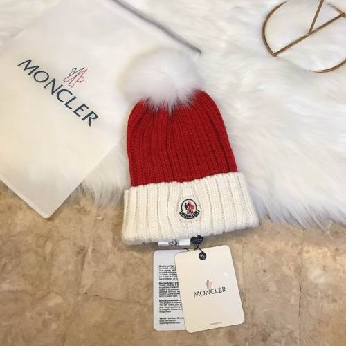 Moncler Beanies-176