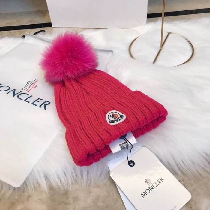 Moncler Beanies-164