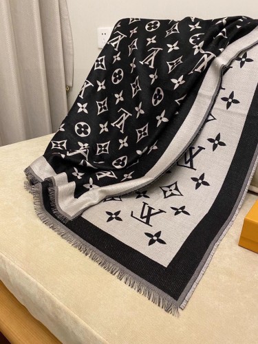 LV Wool Scarf High End-057