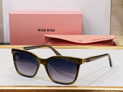 Miu Miu Sunglasses AAAA-289