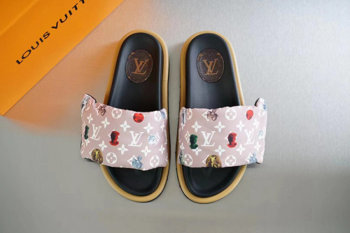LV men slippers AAA-1158