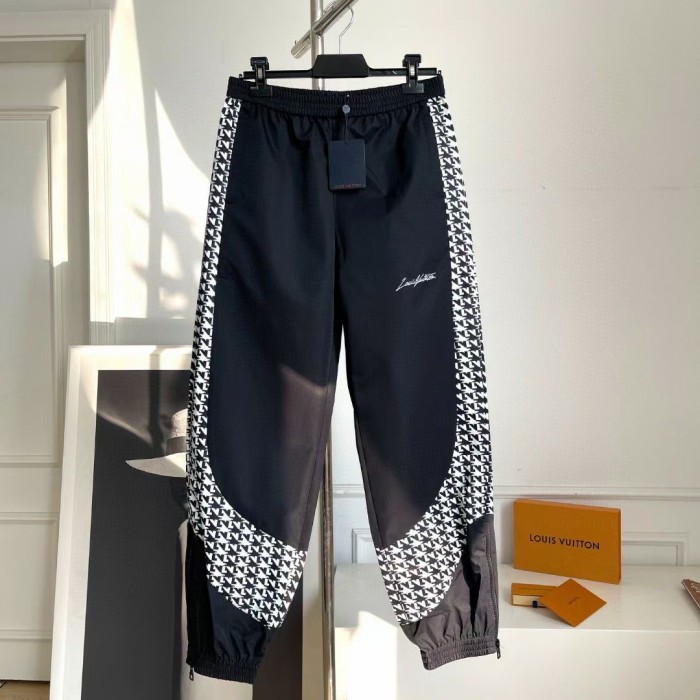 LV Pants High End-079