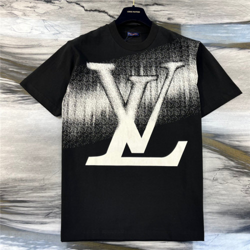 LV Shirt High End Quality-732