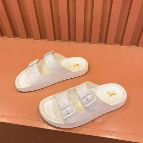 LV Sandals 1：1 Quality-528
