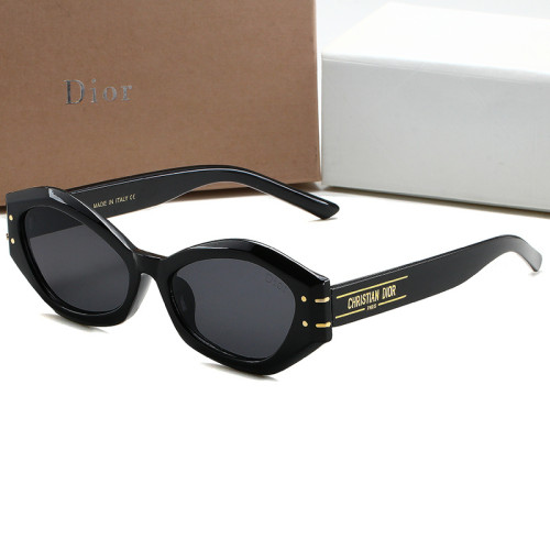 Dior Sunglasses AAA-330