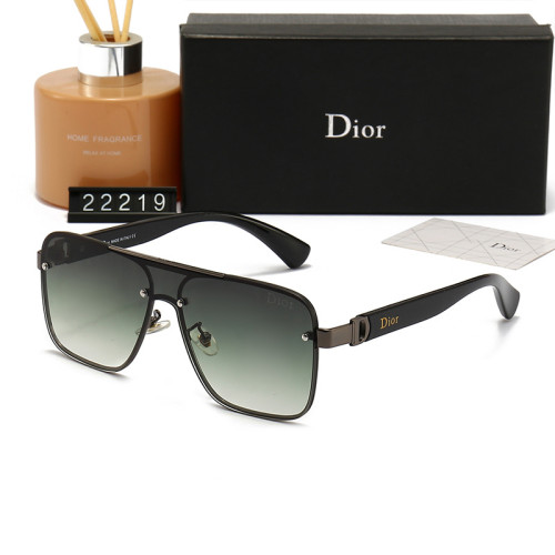 Dior Sunglasses AAA-324