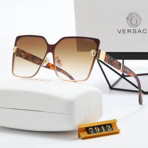 Versace Sunglasses AAA-192