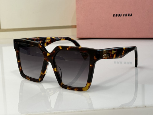 Miu Miu Sunglasses AAAA-336