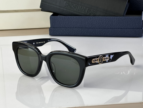 Dior Sunglasses AAAA-1724