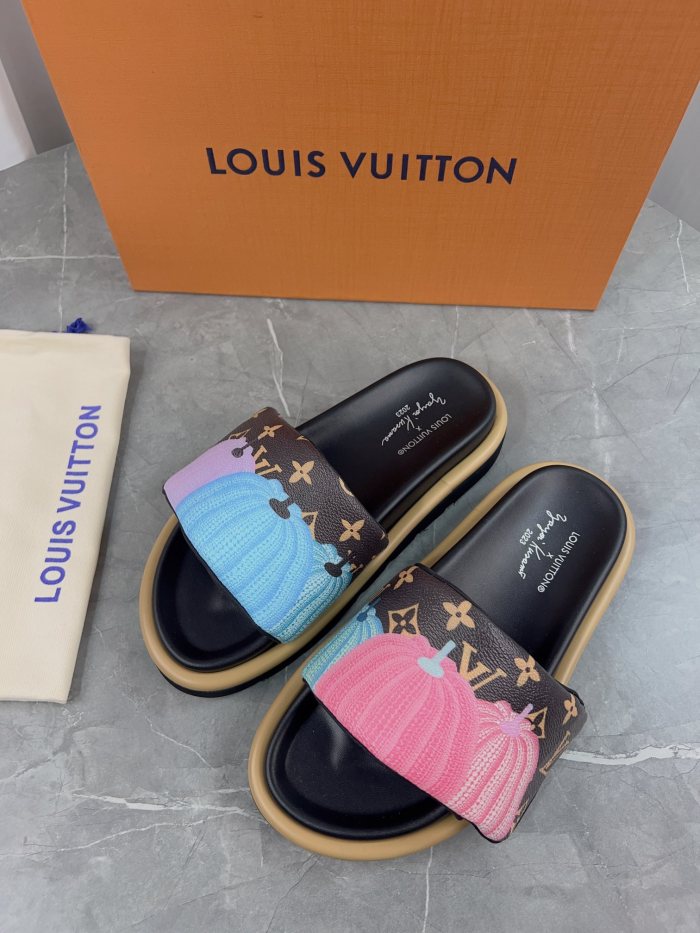 LV Sandals 1：1 Quality-540