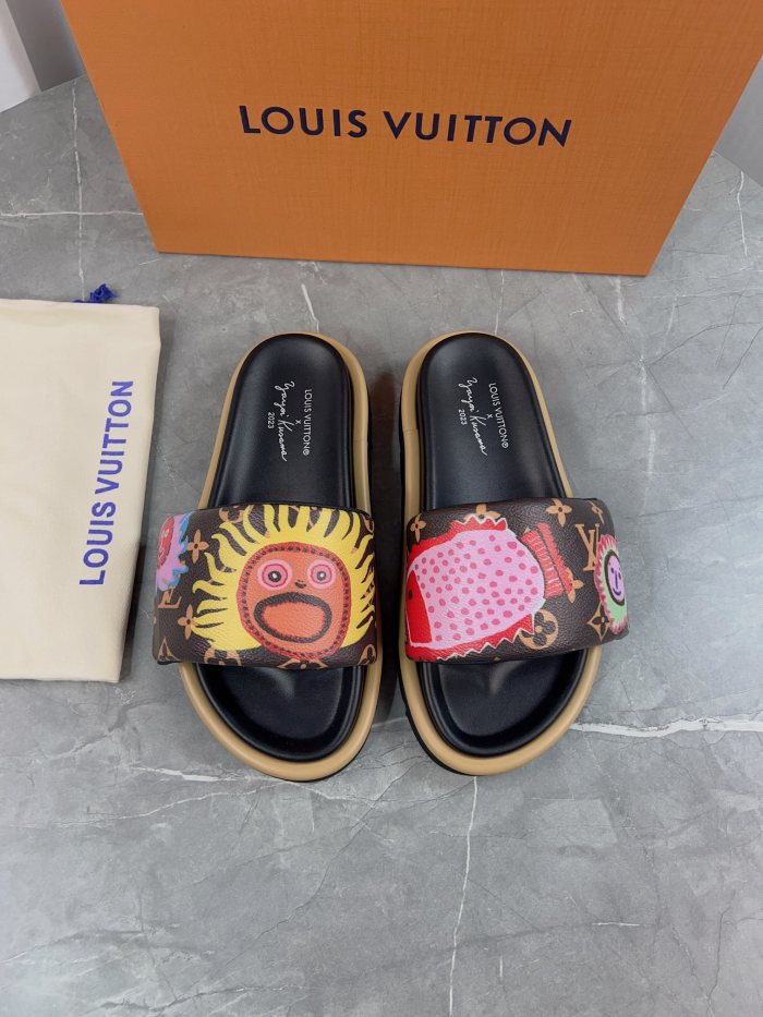 LV Sandals 1：1 Quality-541