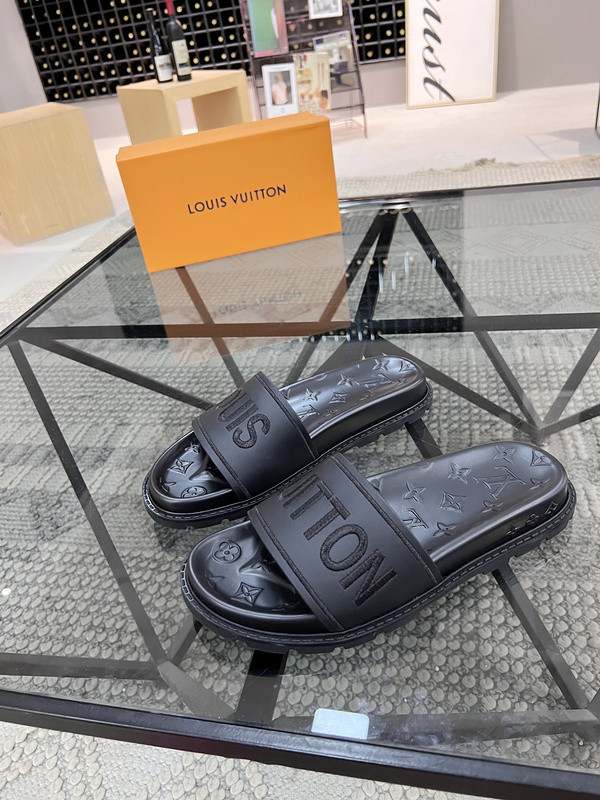 LV Sandals 1：1 Quality-588