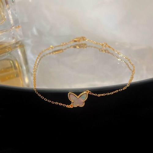 Van Cleef & Arpels bracelet-009