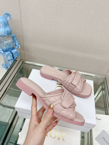 Dior women slippers 1：1 quality-213