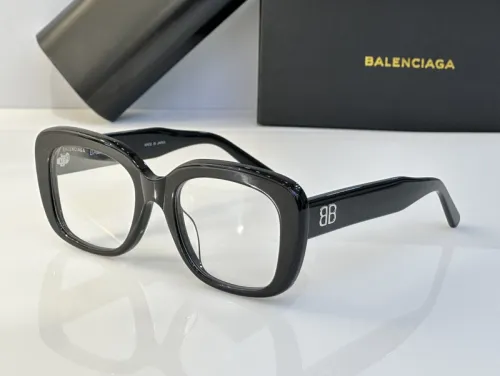 B Sunglasses AAAA-561