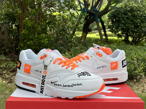 Authentic Nike Air Max 1“Just do it ”
