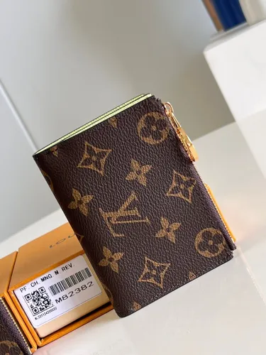 Super Perfect LV Wallet-665