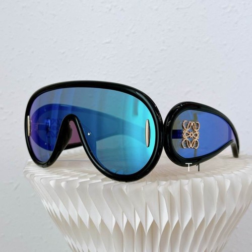 Loewe Sunglasses AAAA-065