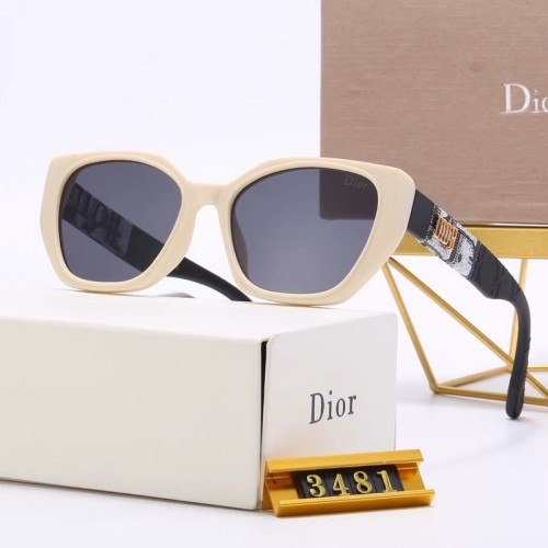 Dior Sunglasses AAA-660