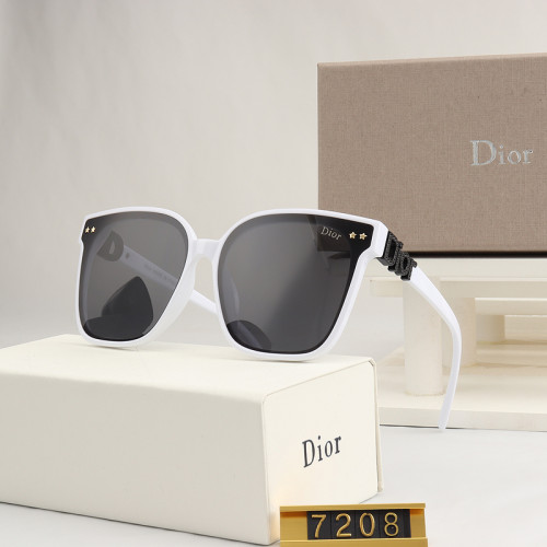 Dior Sunglasses AAA-555