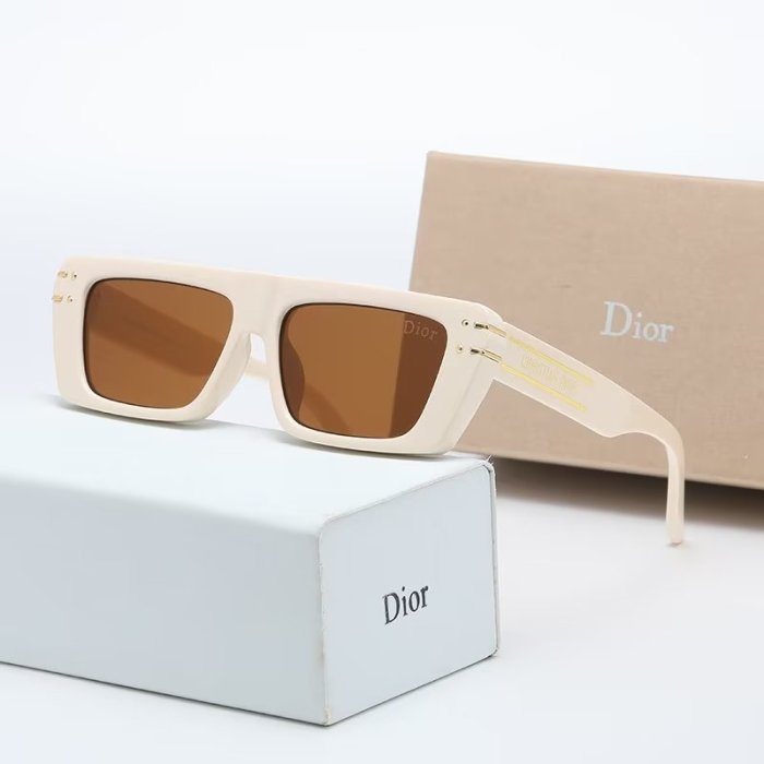 Dior Sunglasses AAA-400