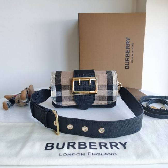 Burberry Handbags AAA-039