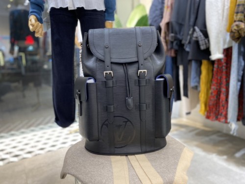 LV Backpack 1：1 Quality-102