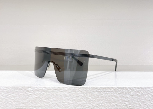 CHNL Sunglasses AAAA-3176
