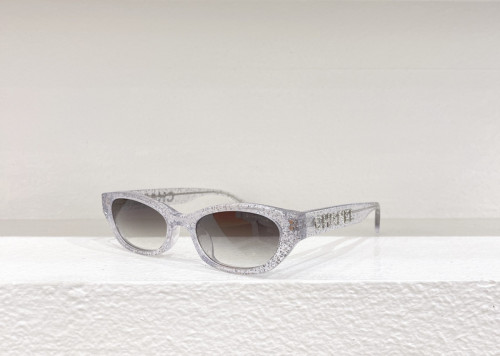 CHNL Sunglasses AAAA-3234