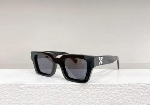 Off white Sunglasses AAAA-661