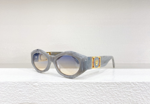 Versace Sunglasses AAAA-2072