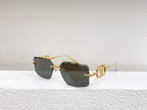 V Sunglasses AAAA-538