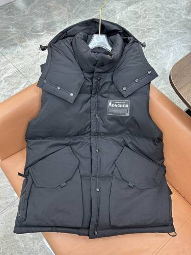 Moncler Down Vest men-130