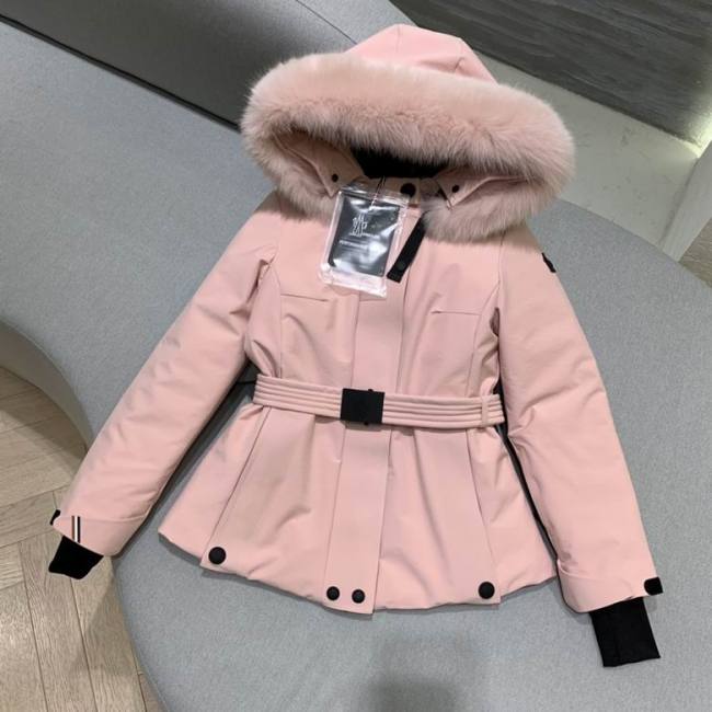 Moncler Down Coat women-561