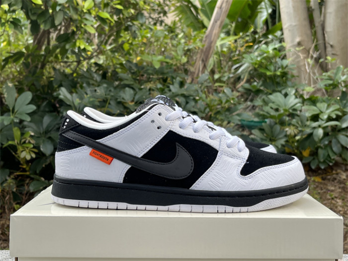 Authentic TIGHTBOOTH x Nike SB Dunk Low Pro Black and White