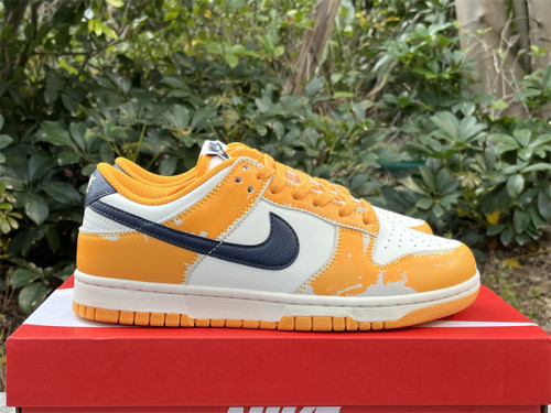 Authentic Nike Dunk Low Wear and Tear