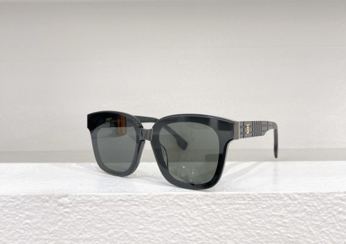 B Sunglasses AAAA-748