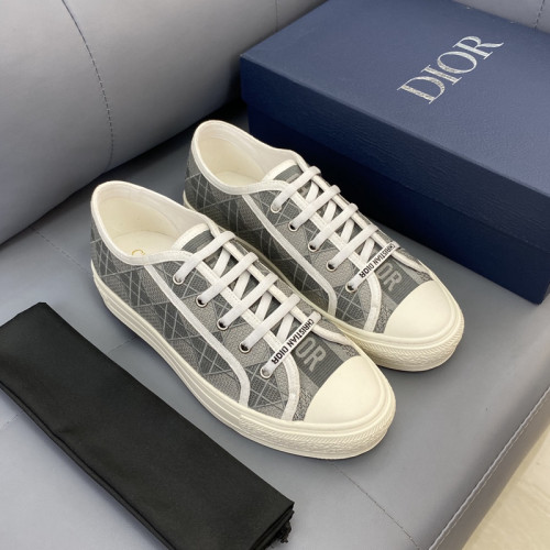 Dior Women Shoes 1：1 quality-576