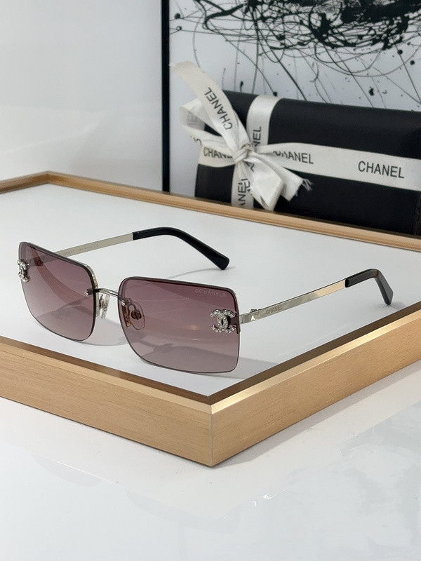 CHNL Sunglasses AAAA-3689