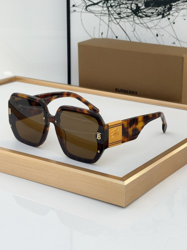 Burberry Sunglasses AAAA-2465