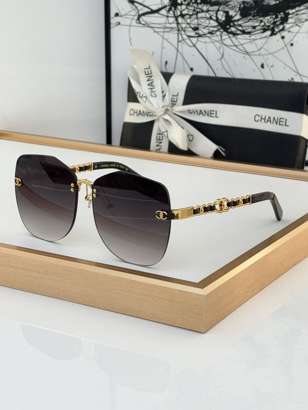 CHNL Sunglasses AAAA-3722