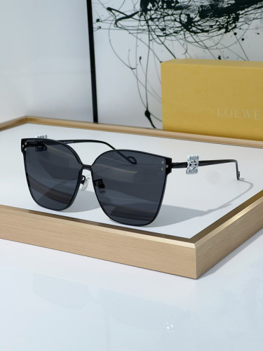 Loewe Sunglasses AAAA-338