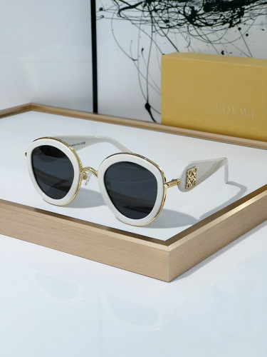Loewe Sunglasses AAAA-346