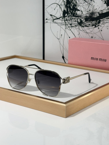 Miu Miu Sunglasses AAAA-838
