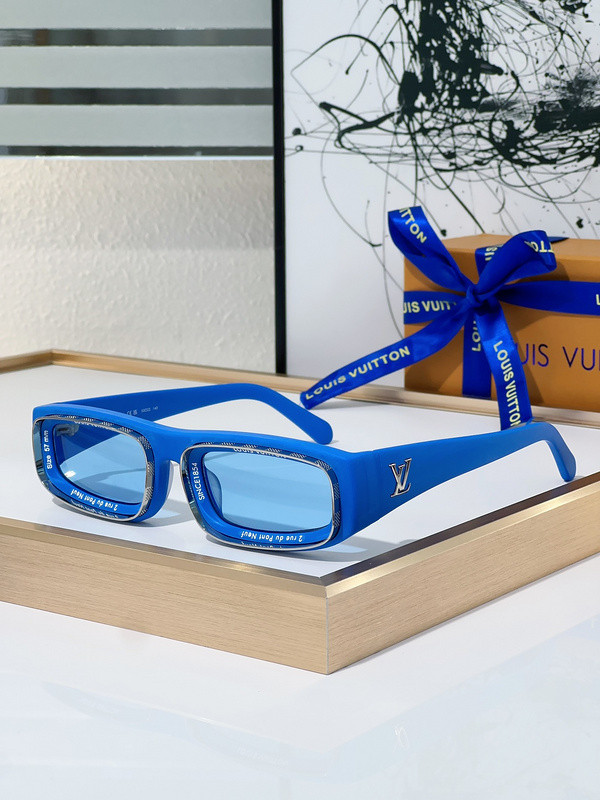 LV Sunglasses AAAA-4275