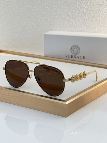 Versace Sunglasses AAAA-2425