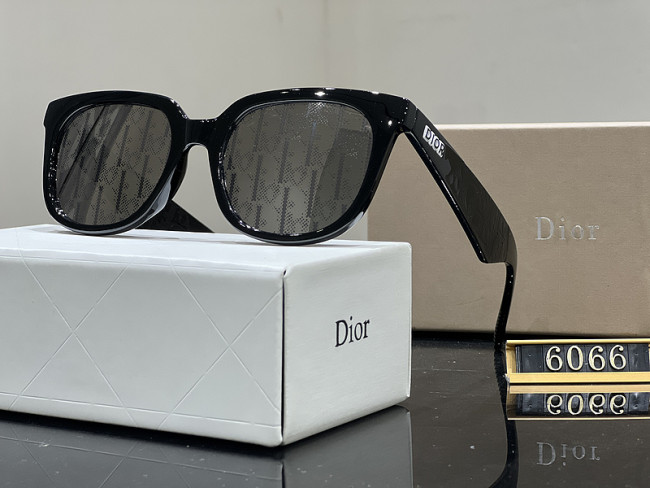 Dior Sunglasses AAA-810