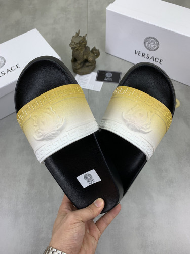 Versace men slippers AAA-291