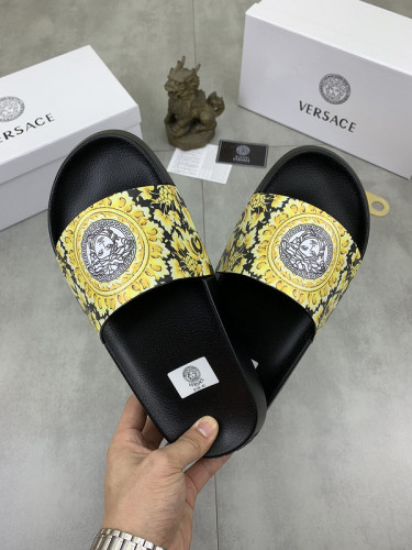 Versace men slippers AAA-303